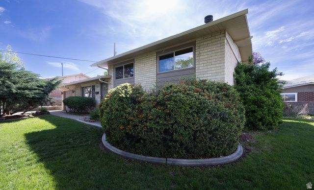 3198 S JULIA LN, Magna, UT 84044