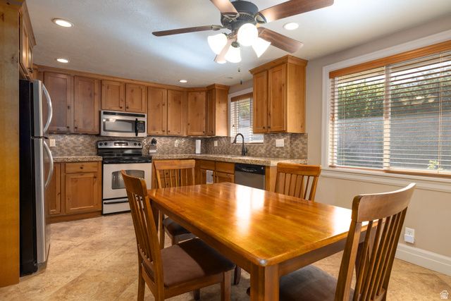3198 S JULIA LN, Magna, UT 84044