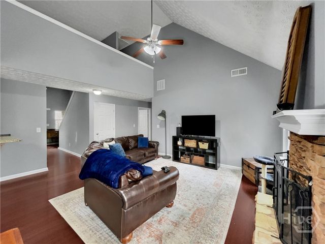 560 Windsong Lake Drive, Commerce, GA 30529