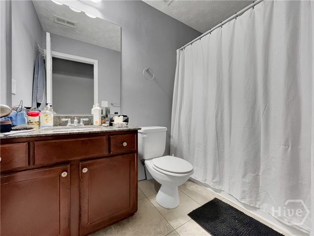 560 Windsong Lake Drive, Commerce, GA 30529