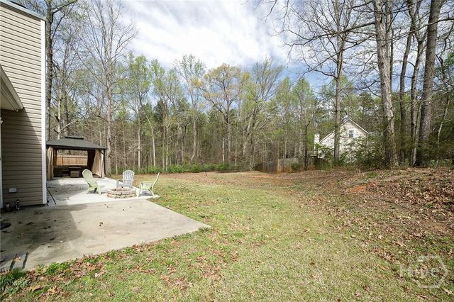 560 Windsong Lake Drive, Commerce, GA 30529