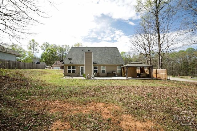 560 Windsong Lake Drive, Commerce, GA 30529