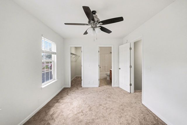 1300 E Nir Shreibman Blvd, La Vergne, TN 37086