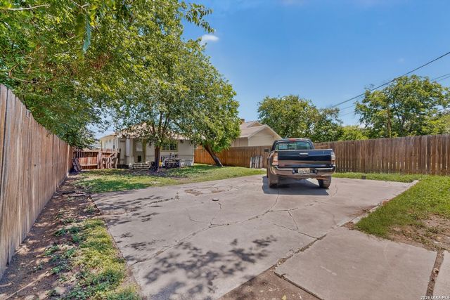 646 Canton, San Antonio, TX 78202