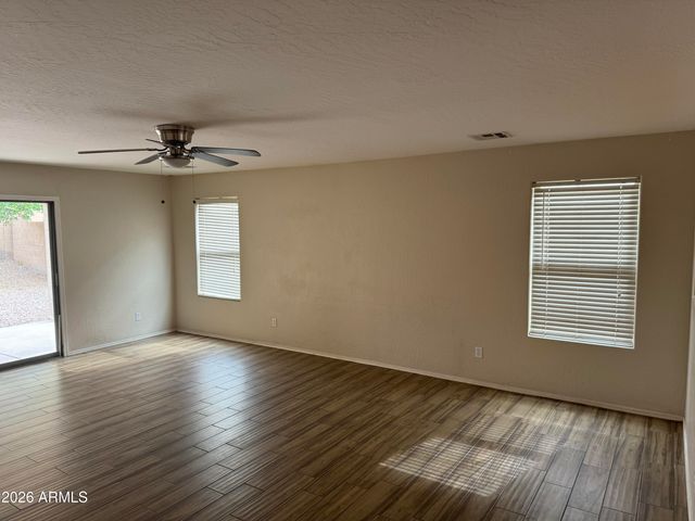 4209 S SAWMILL Road, Gilbert, AZ 85297