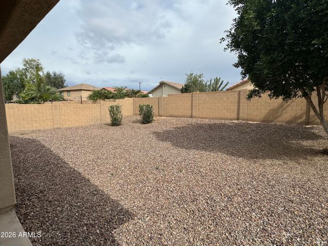 4209 S SAWMILL Road, Gilbert, AZ 85297