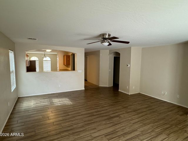 4209 S SAWMILL Road, Gilbert, AZ 85297