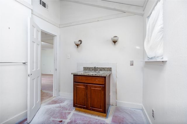 2823 San Marcus Avenue, Dallas, TX 75228