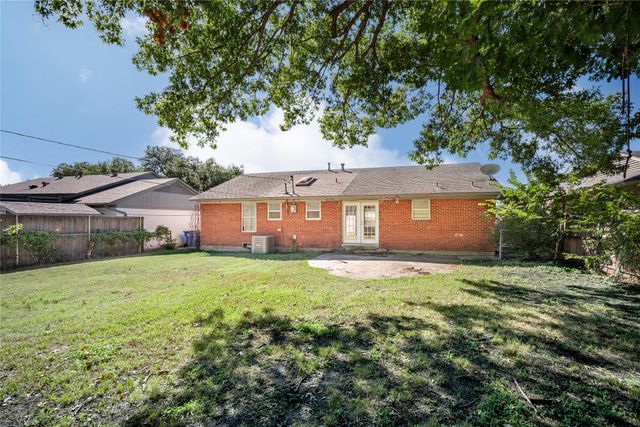 2823 San Marcus Avenue, Dallas, TX 75228