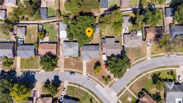 2823 San Marcus Avenue, Dallas, TX 75228