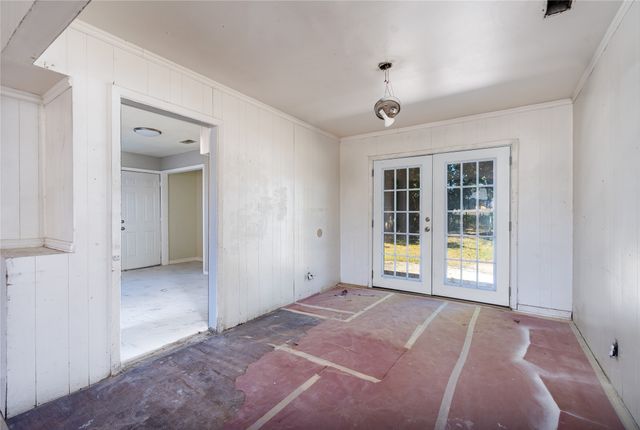 2823 San Marcus Avenue, Dallas, TX 75228
