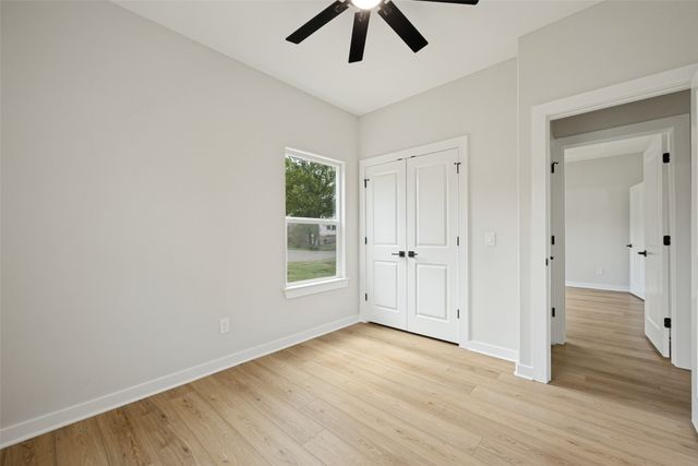216 W Cardinal, Ector, TX 75439