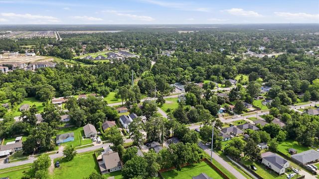 8038 Record Street B, Houston, TX 77028