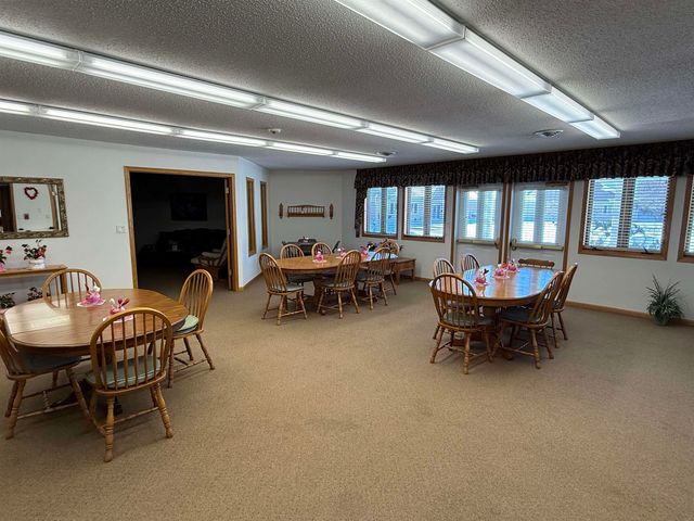 1501 3rd St SW Apt 216, Waverly, IA 50677