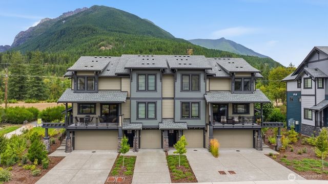 1906 SE 12th Street, North Bend, WA 98045