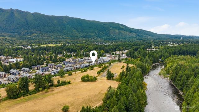 1906 SE 12th Street, North Bend, WA 98045