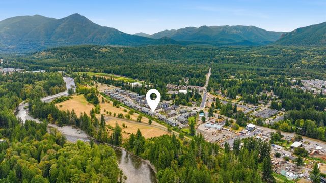 1906 SE 12th Street, North Bend, WA 98045