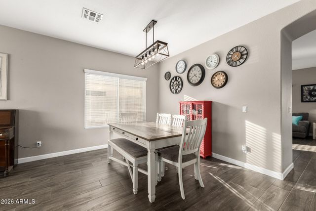 7670 W SANDS Drive, Peoria, AZ 85383