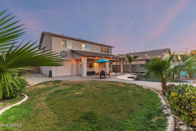 7670 W SANDS Drive, Peoria, AZ 85383