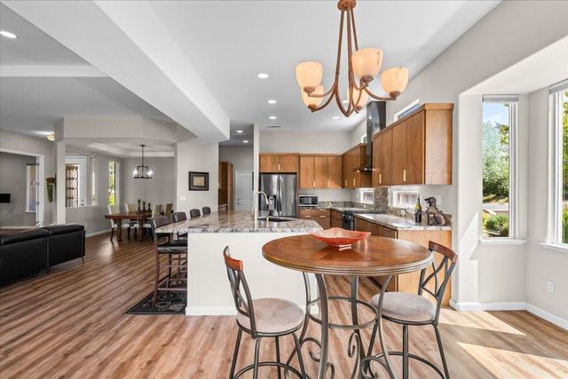 187 Quail Meadow Ln, Copperopolis, CA 95228