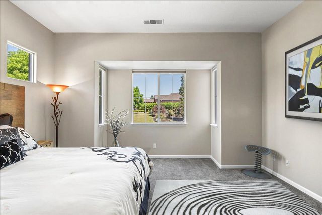 187 Quail Meadow Ln, Copperopolis, CA 95228