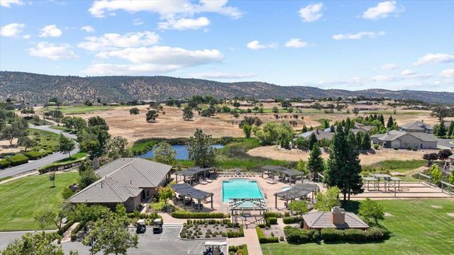 187 Quail Meadow Ln, Copperopolis, CA 95228