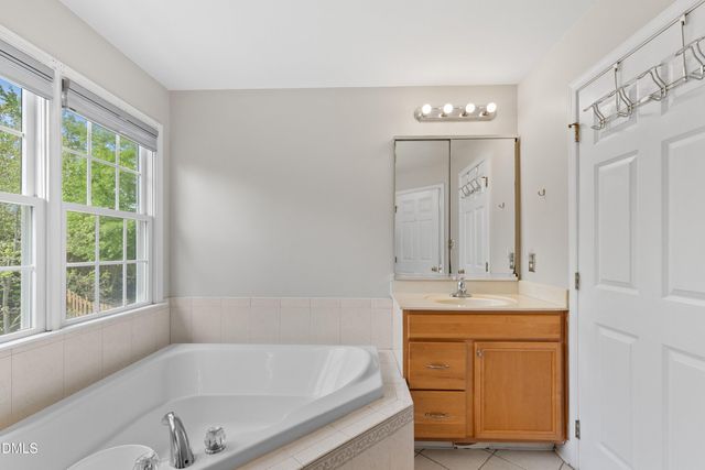 11708 Dellcain Court, Raleigh, NC 27617