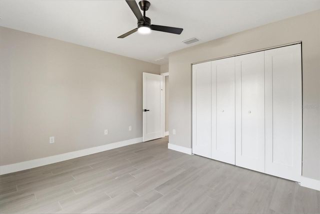 1940 W QUAKER LANE, Citrus Springs, FL 34434