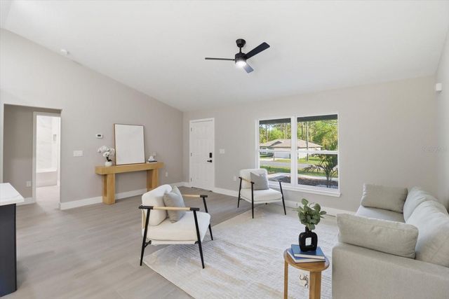 1940 W QUAKER LANE, Citrus Springs, FL 34434