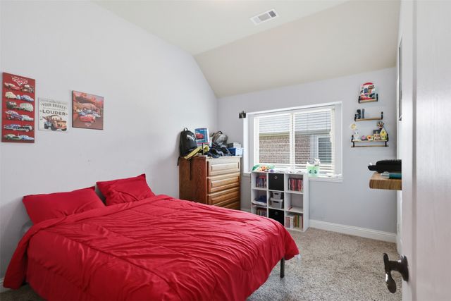 5003 Spruce Street, Krum, TX 76249