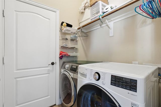 5003 Spruce Street, Krum, TX 76249