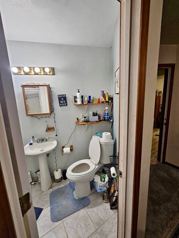 1888 JUPITER DRIVE, North Pole, AK 99705