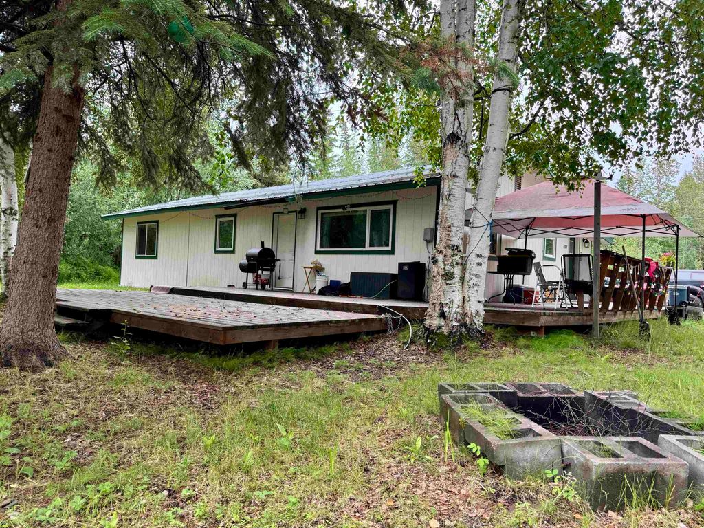 1888 JUPITER DRIVE, North Pole, AK 99705