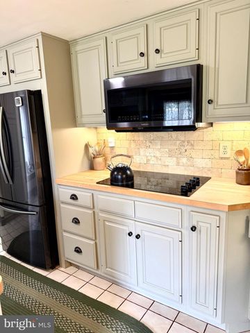 430 S MAIN ST, Quakertown, PA 18951