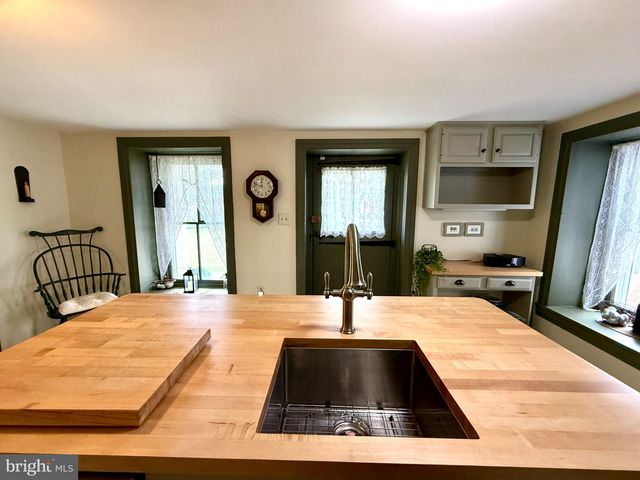 430 S MAIN ST, Quakertown, PA 18951