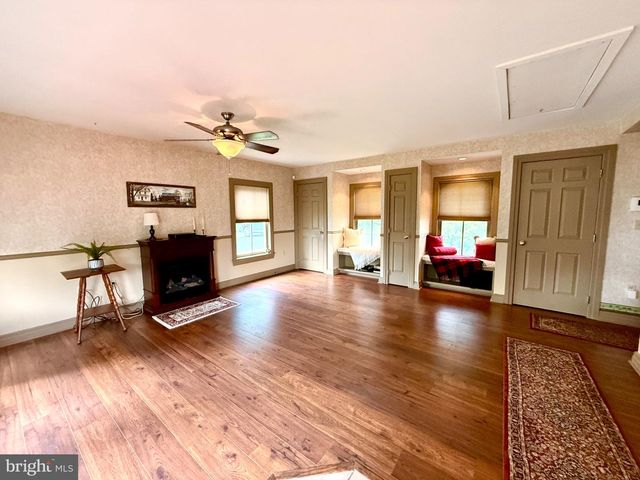 430 S MAIN ST, Quakertown, PA 18951
