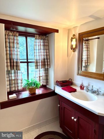 430 S MAIN ST, Quakertown, PA 18951