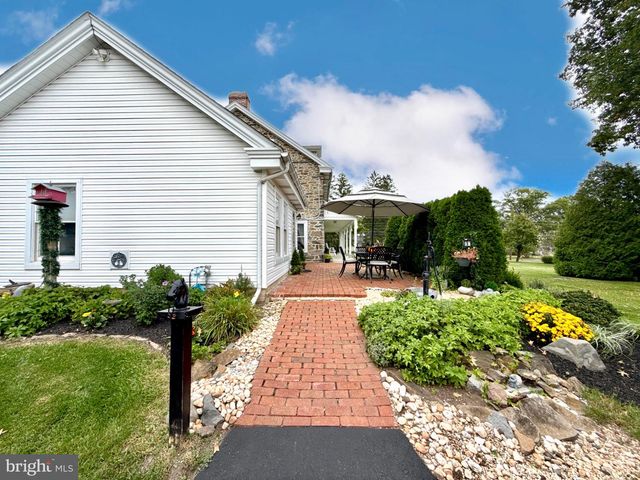 430 S MAIN ST, Quakertown, PA 18951