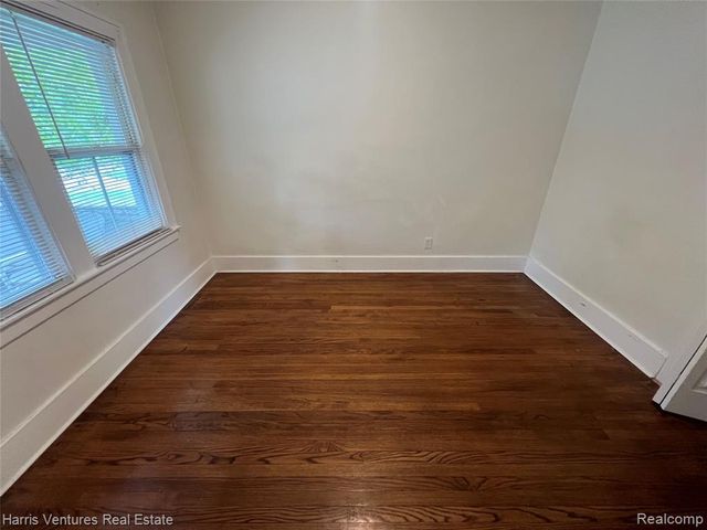 21344 Seminole Street, Southfield, MI 48033