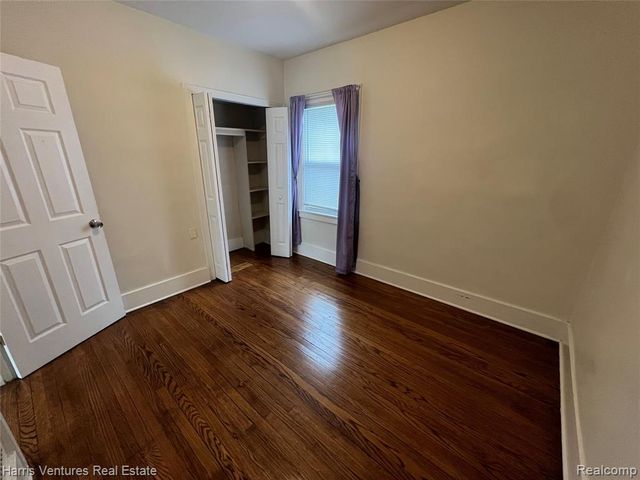 21344 Seminole Street, Southfield, MI 48033