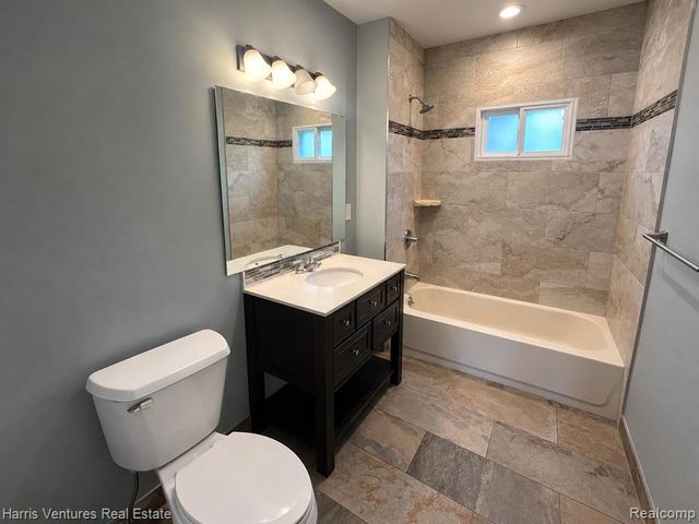 21344 Seminole Street, Southfield, MI 48033