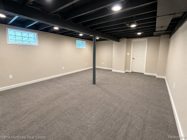 21344 Seminole Street, Southfield, MI 48033