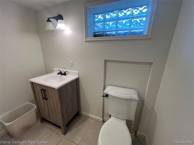 21344 Seminole Street, Southfield, MI 48033