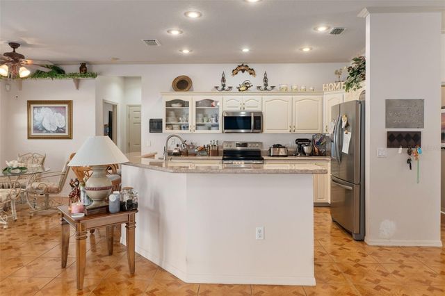 8921 W WAUCHULA DRIVE, Crystal River, FL 34428