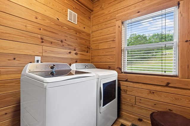 325 Emelia Drive, Morganton, GA 30560