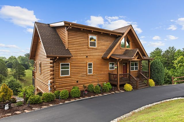 325 Emelia Drive, Morganton, GA 30560