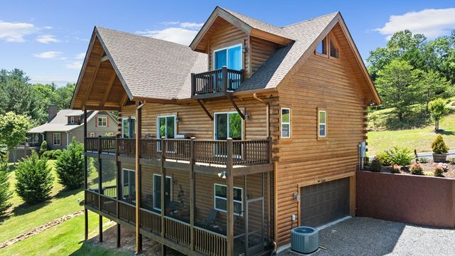 325 Emelia Drive, Morganton, GA 30560