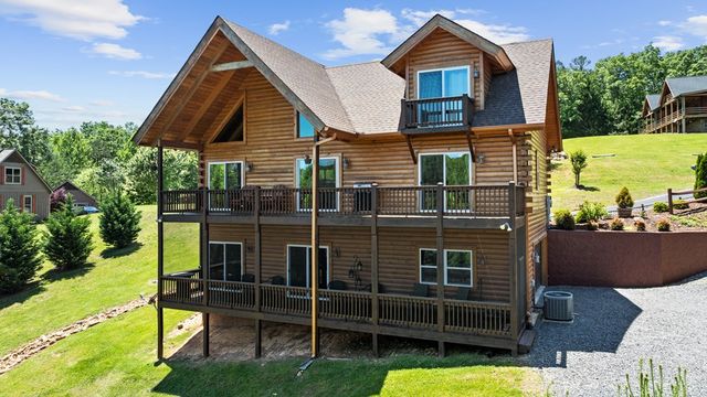 325 Emelia Drive, Morganton, GA 30560