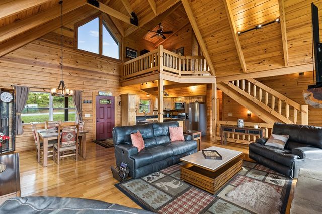 325 Emelia Drive, Morganton, GA 30560