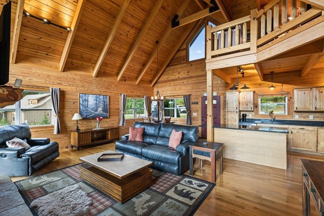 325 Emelia Drive, Morganton, GA 30560